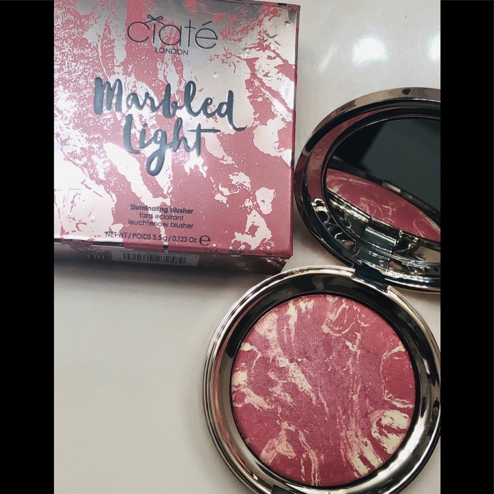 Ciaté London illuminating Blusher